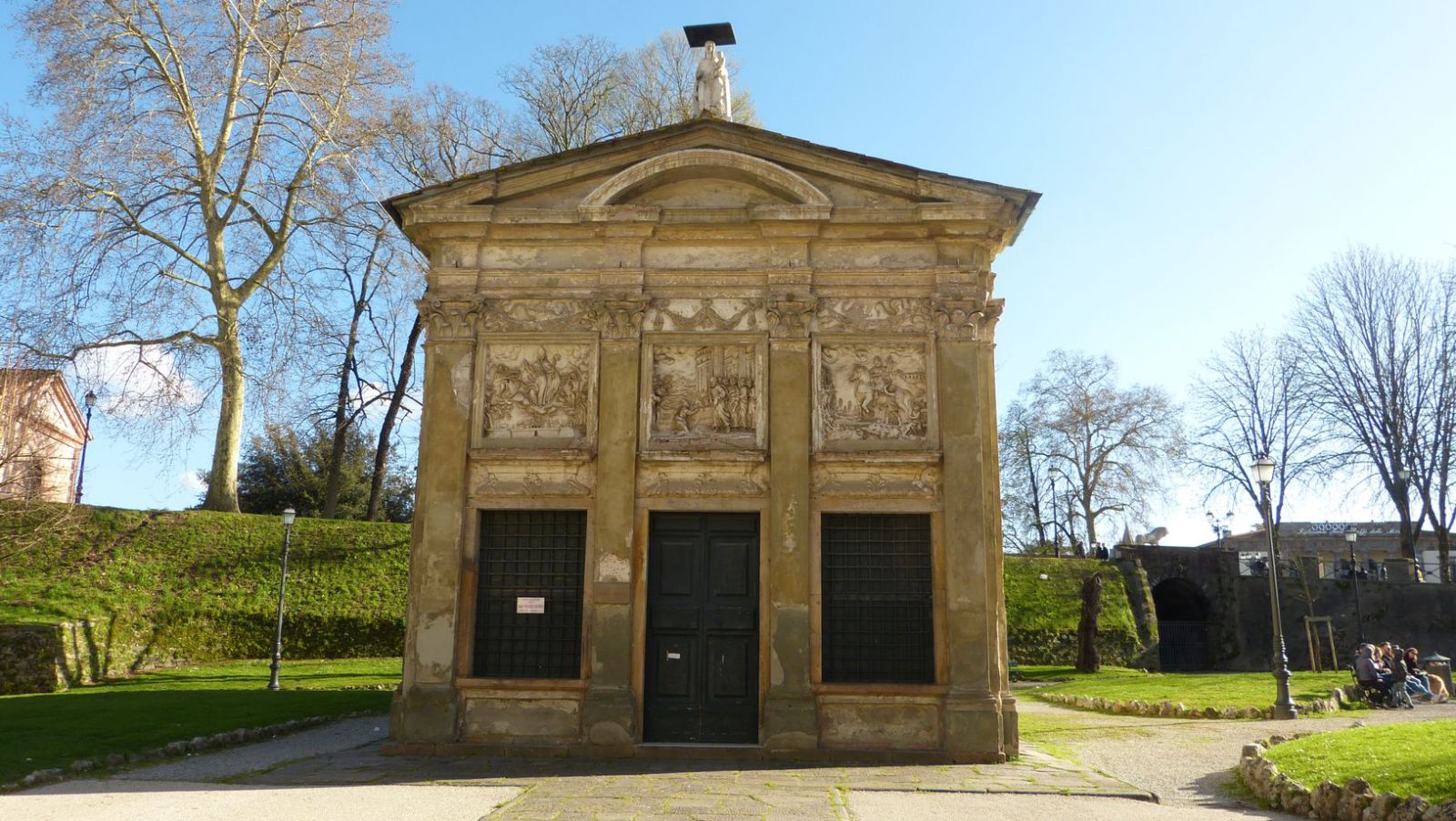 Lucca - Oratorio della Madonnina