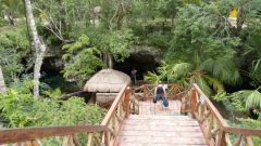 Gran Cenote - pohled shora