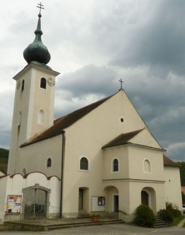 Stiefern - kostel Sv. Jana Křtitele