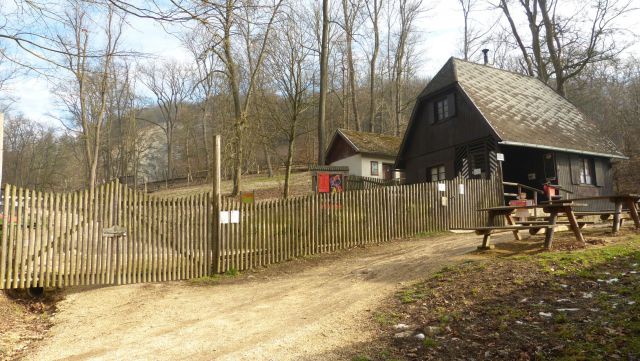 Dörfles - Wildpark Ernstbrunn - vchod