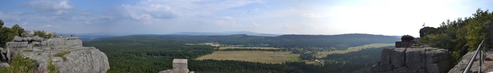 11 08 03 17.16.24 Panorama z Hejšoviny