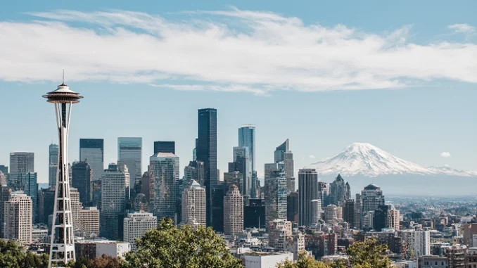 Ústředí Geocaching HQ v Seattlu – moderní budova, odkud se řídí celosvětové dobrodružství geocachingu.