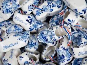 Geocachingové suvenýry: Co znamenají a jak je sbírat?