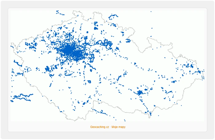 mapa České republiky s modrými body geocache nálezů v obrysu státu